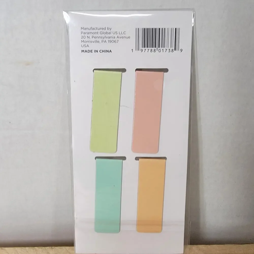 Line & Letter Magnetic Book Marks (4 Count) - NEW / SEALED